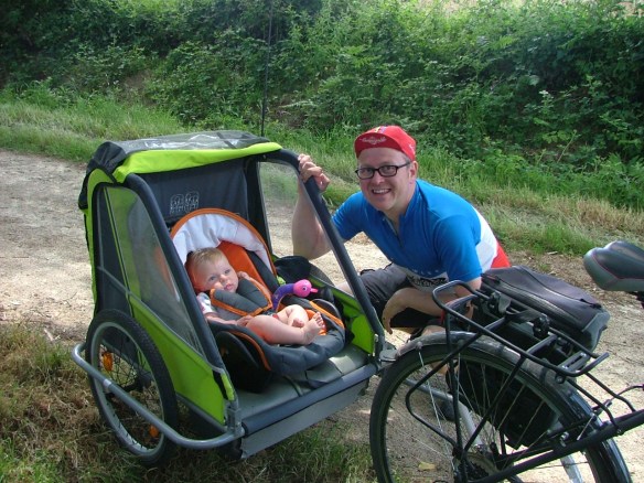 Family cycling in Brittany